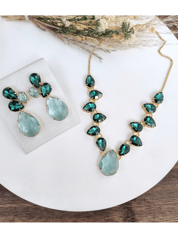 KIT COLAR COM BRINCO CAMPOS Cor:TONS DE VERDE
