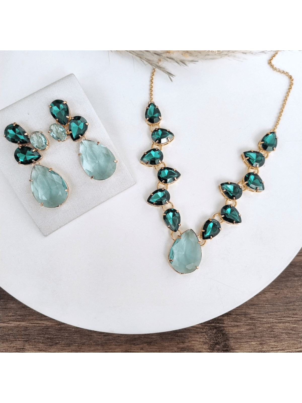 KIT COLAR COM BRINCO CAMPOS Cor:TONS DE VERDE