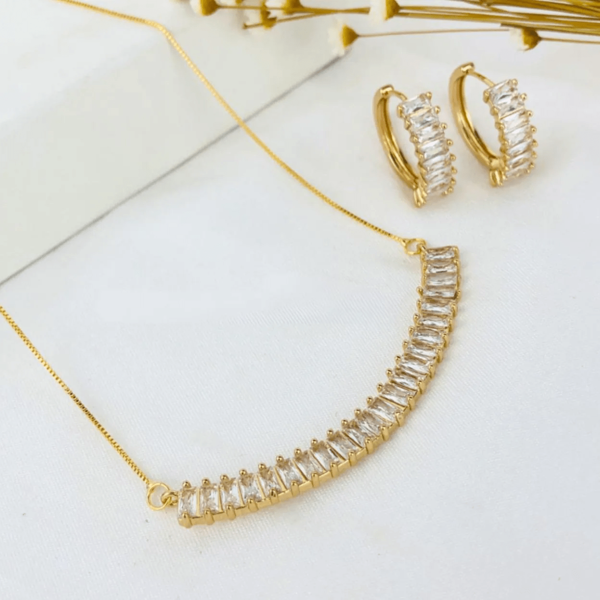 KIT ANEL E BRINCO RONNY DOURADO Cor:Dourado