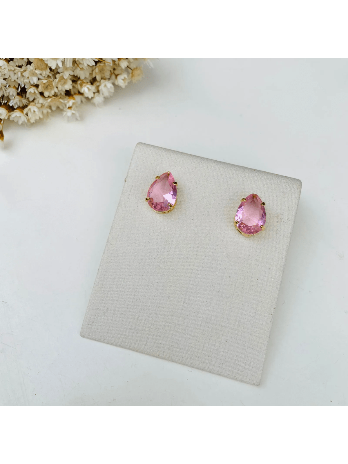 BRINCO GOTINHA ROSA CLARO ZIRCONIA BANHO OURO Cor:Rosa Bebê