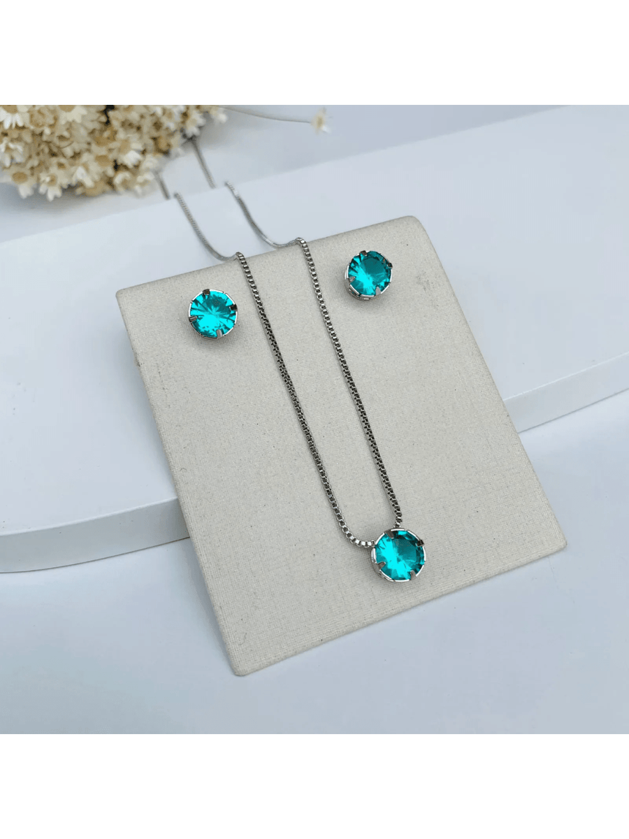 KIT COLAR COM BRINCO PONTO DE LUZ VERDE TURMALINA Cor:Prata