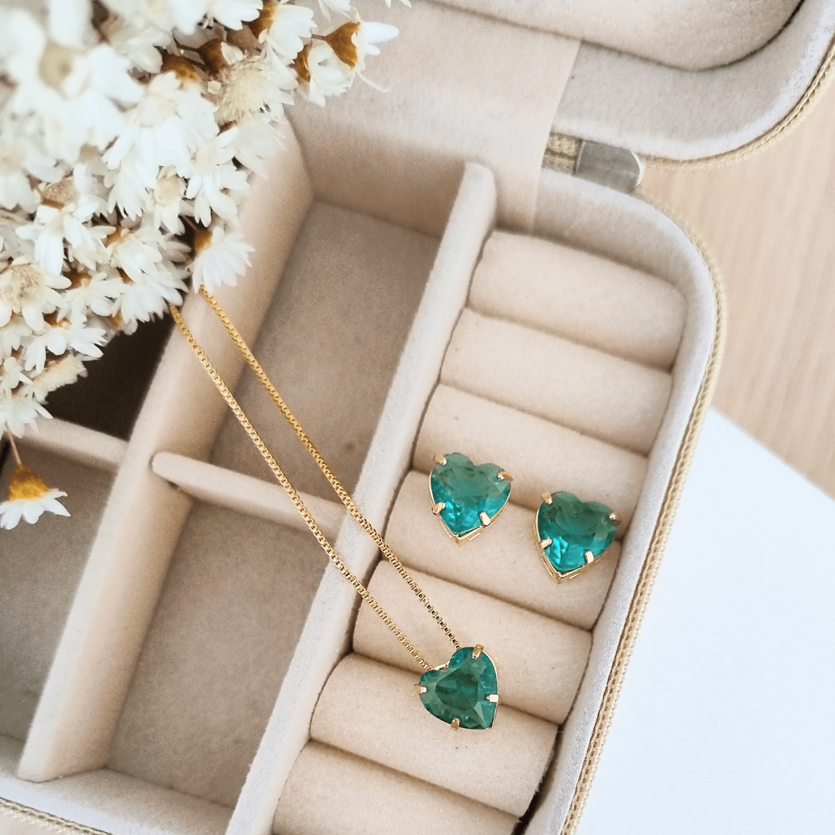 KIT COLAR COM BRINCO CORAÇÃO PEDRA ZIRCONIA Cor:TURMALINA