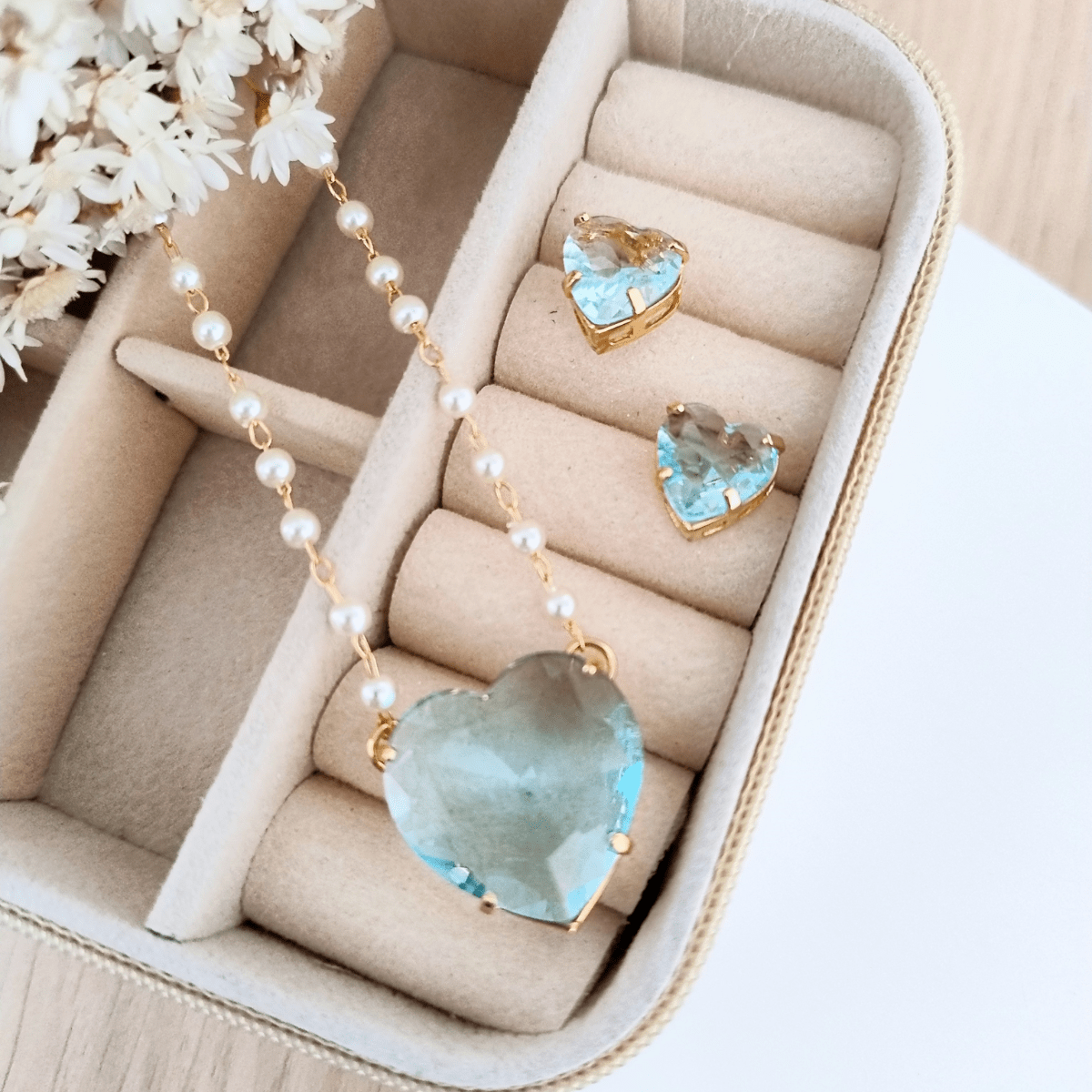 KIT COLAR COM BRINCO LAIS DE ZIRCONIA Cor:AZUL