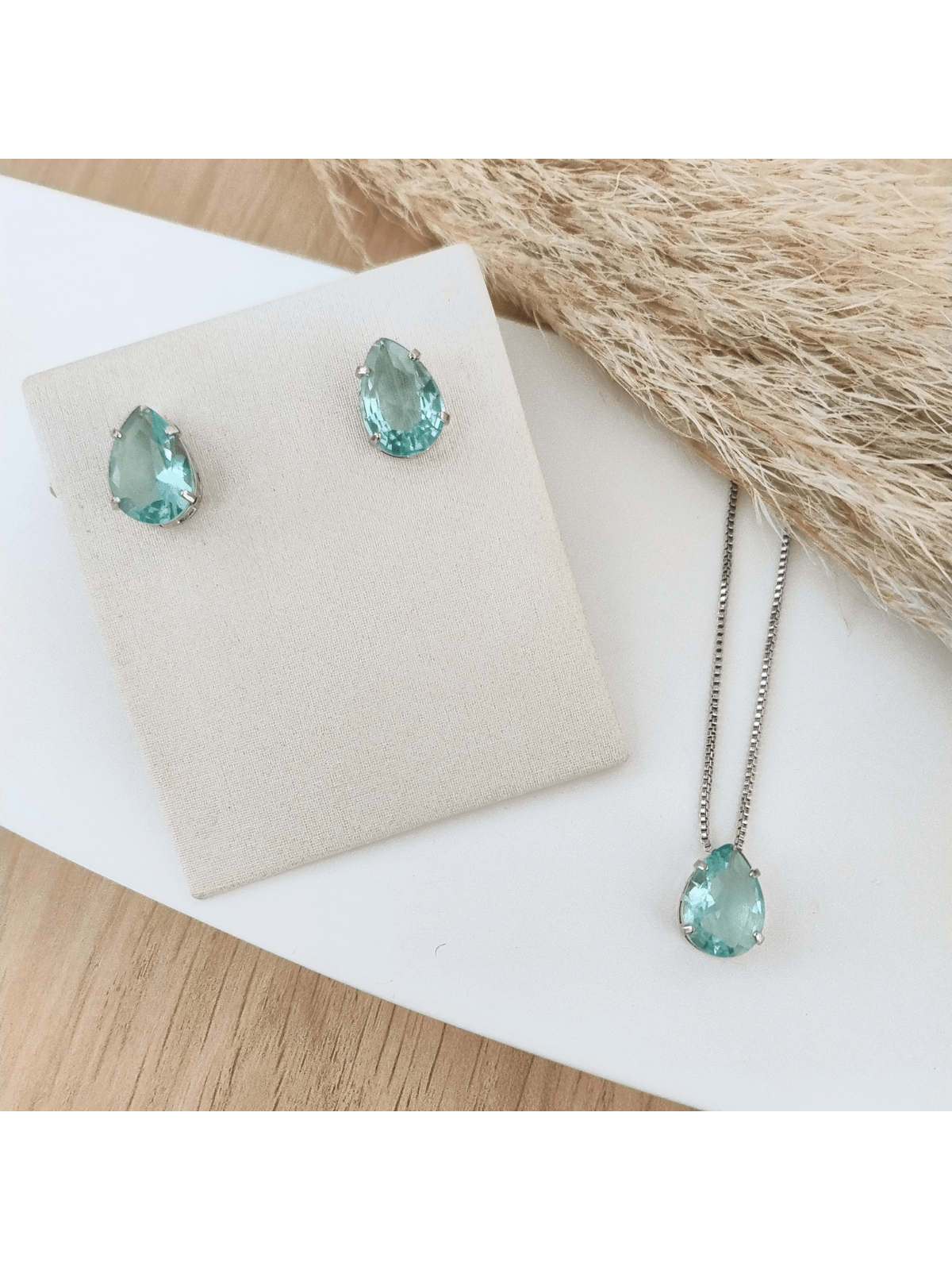 KIT COLAR COM BRINCO GOTA MENTA DE ZIRCONIA BANHO DE PRATA Cor:MENTA