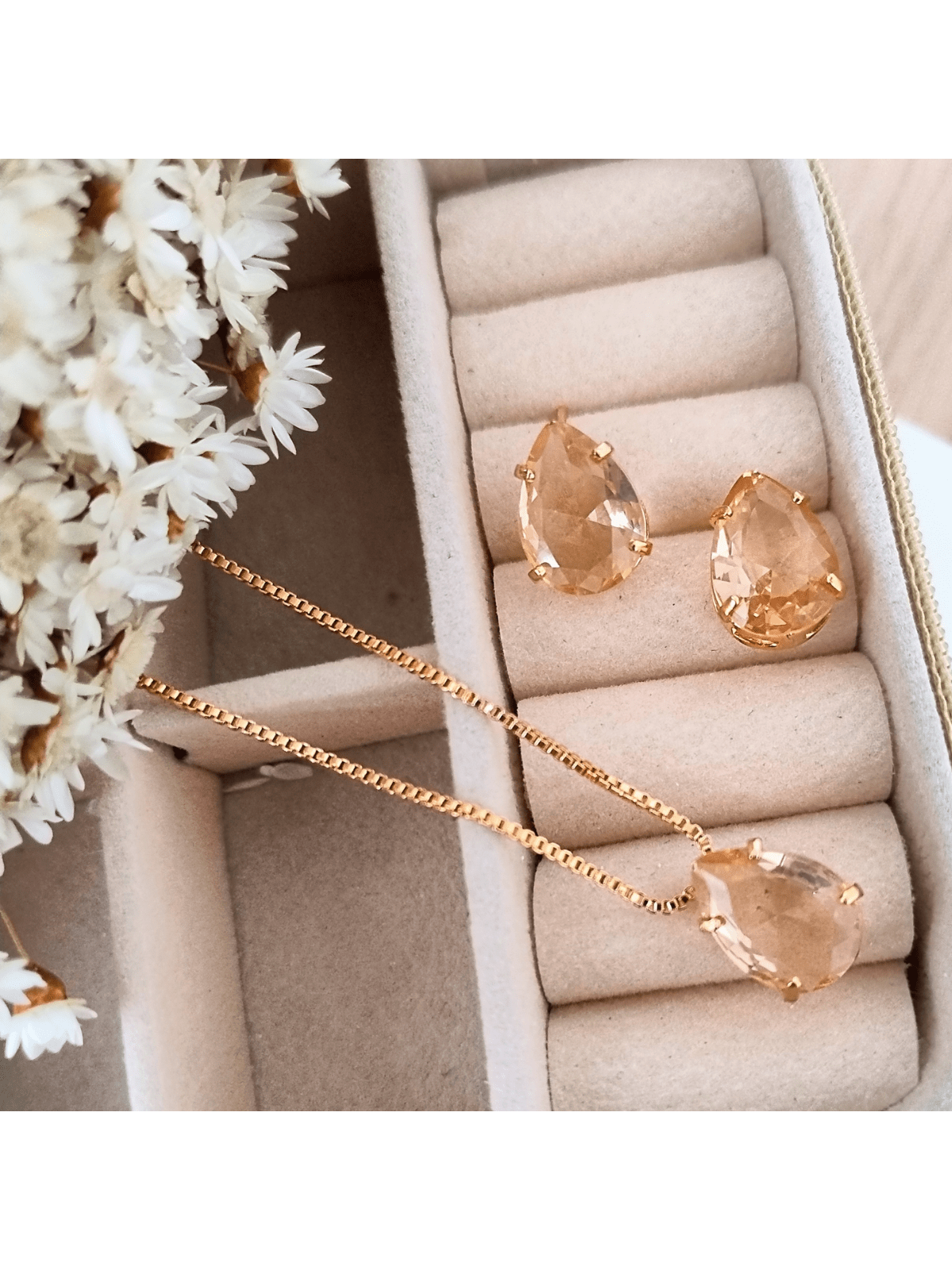 KIT COLAR COM BRINCO DE GOTA DE ZIRCONIA Cor:AMBAR