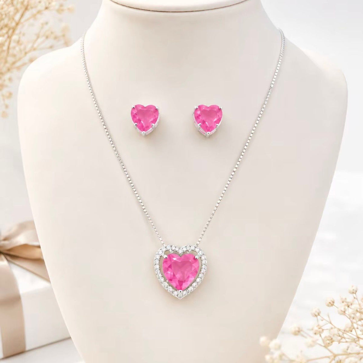 Kit Brinco e Colar Coração de Zircônia Rosa Banho Prata