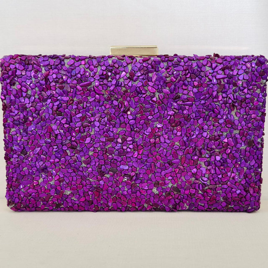 Clutch de Pedrinhas Roxa com Detalhe Dourado