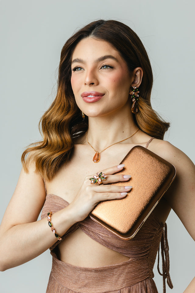 Kit 5 Peças Clutch,  Colar, Brinco, Bracelete Anel Regulável Londres Nude com Verde Oliva Dourado
