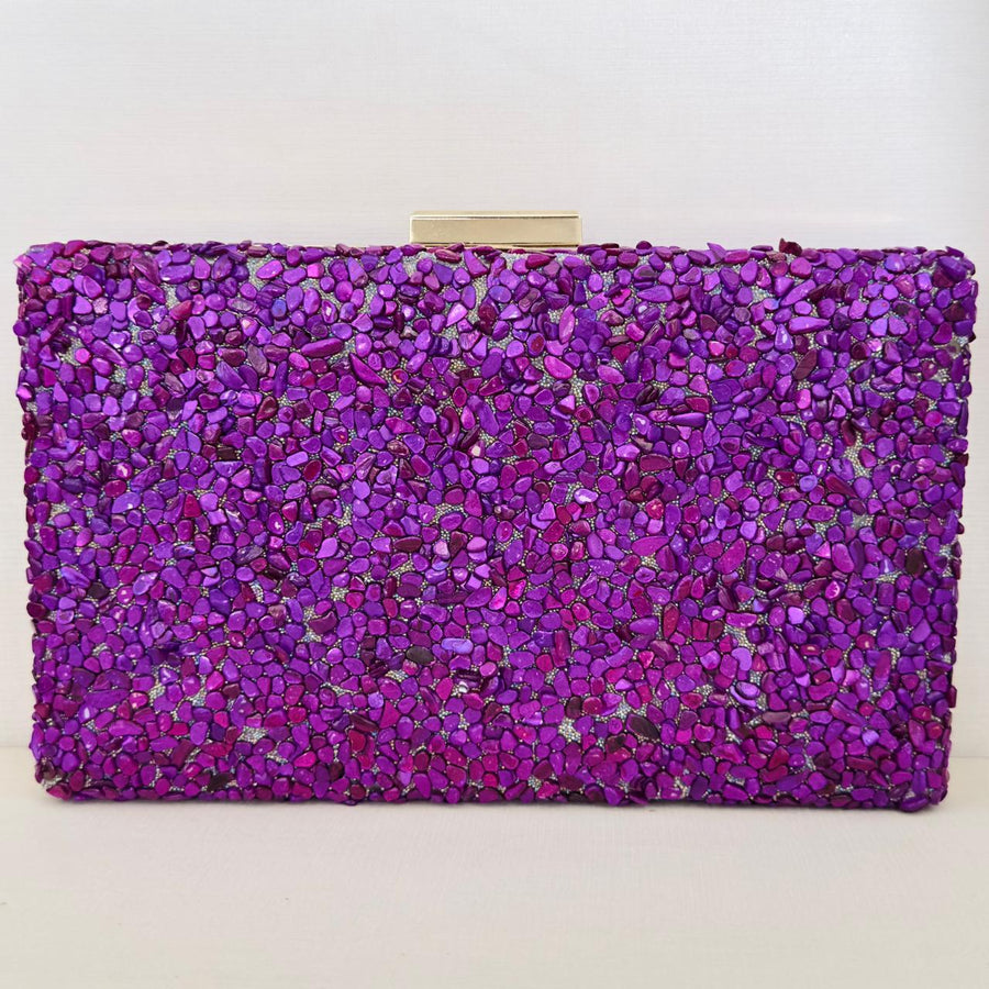 Clutch de Pedrinhas Roxa com Detalhe Dourado