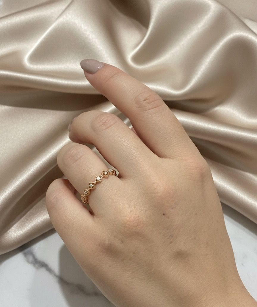 Anel Aparador Delicado com Pontos de Zircônias | Dourado Tamanho:21