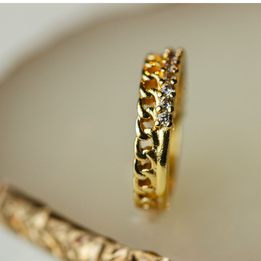 Anel Aparador Duplo Corrente com Zircônias | Dourado Tamanho:21