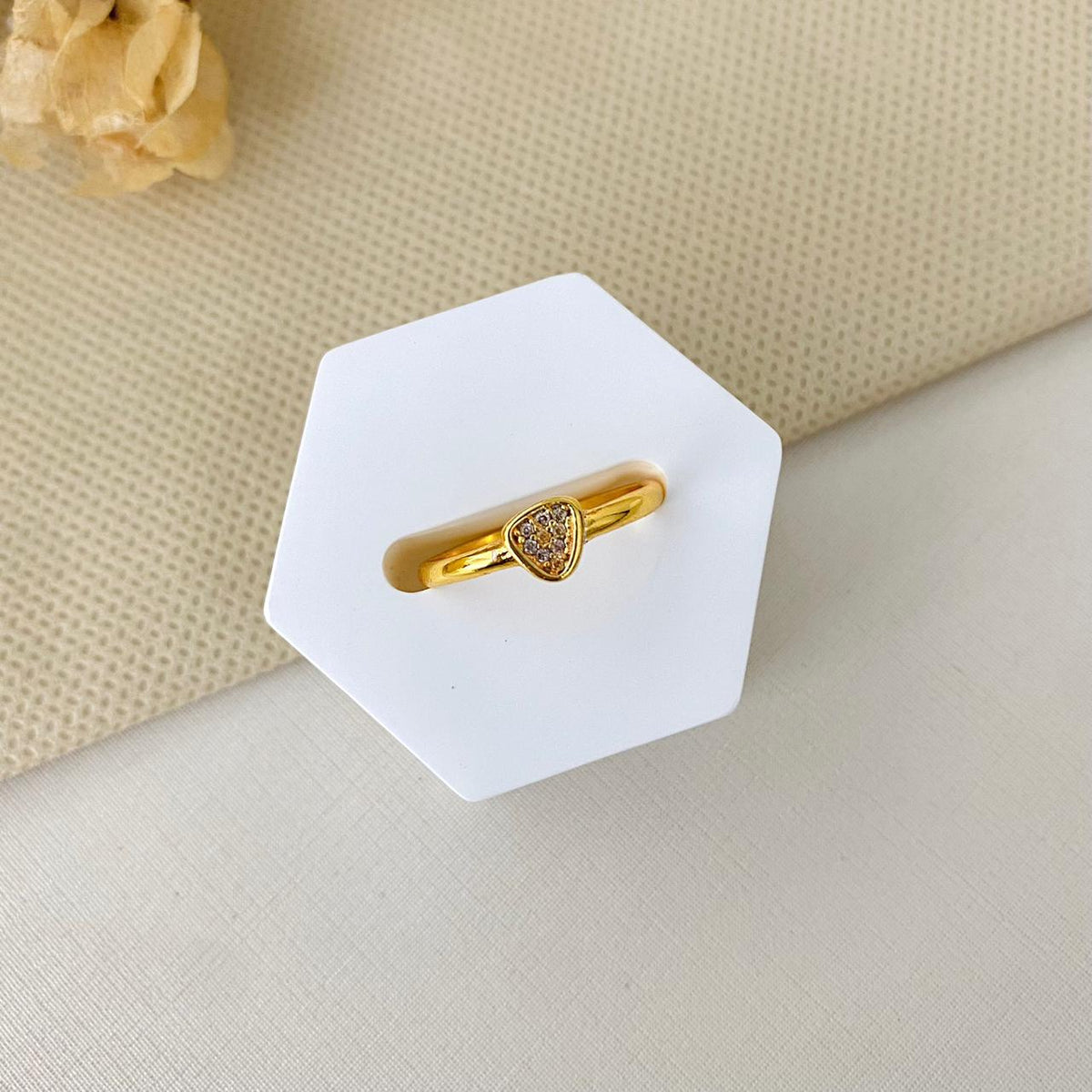 Anel Regulavel Triangulo Com Mini Zirconia