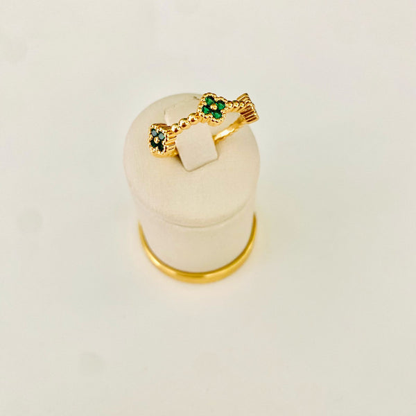 Anel VF Esmeralda com Zircônias (Regulável)