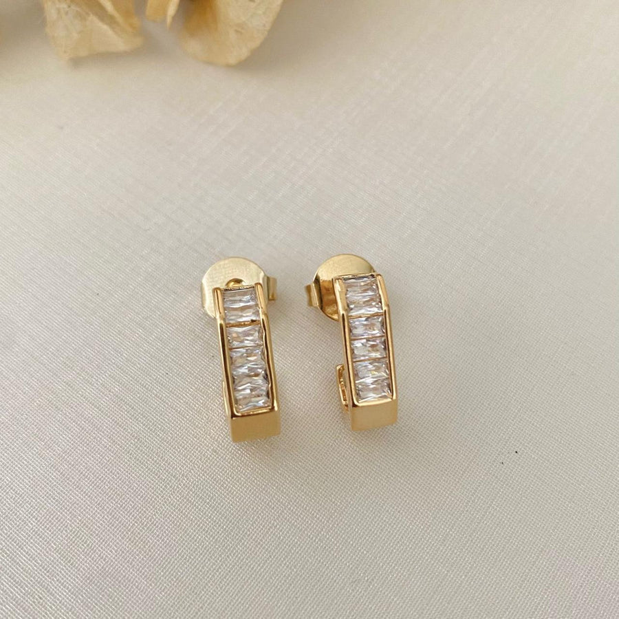 Argola de Zircônia Quadrada Lesly Dourado