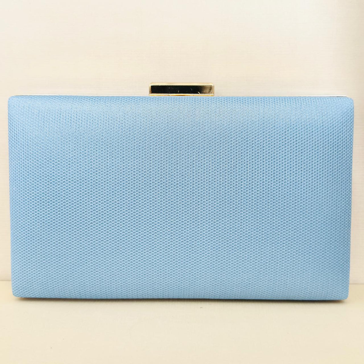 Clutch Azul Serenity com Detalhe Dourado