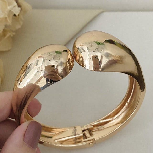Bracelete Duas Pontas Dourado