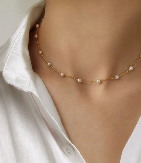 Choker de Corrente em Pérolas