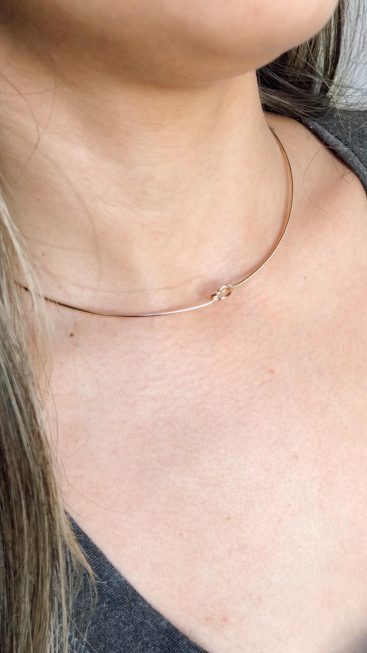 Choker Ajustável Nó