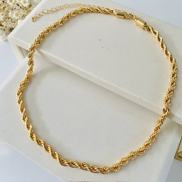 Choker Cordão Baiano Grosso Lowa