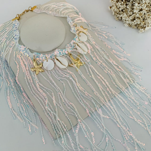 Choker Paetês Furta Cor e Búzios