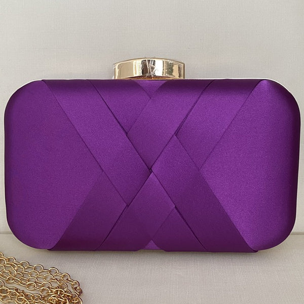 Clutch de X Oval Roxa