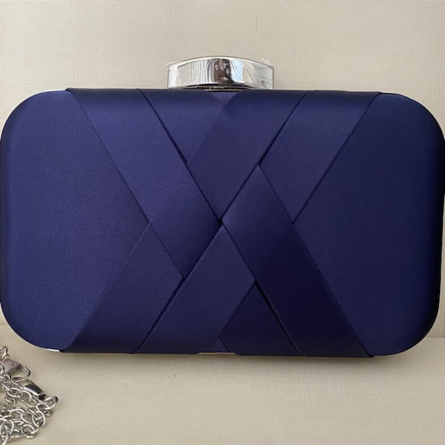 Clutch de X Safira Detalhe Prata