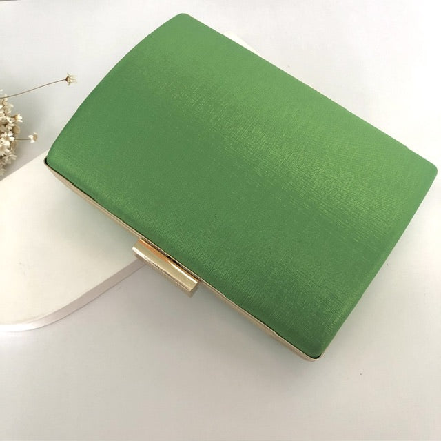 Clutch Verde Claro Dourado