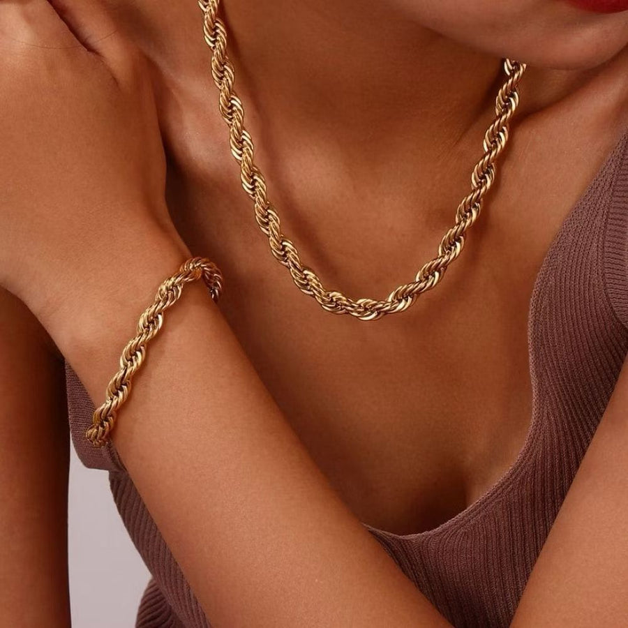 Colar Baiano Grosso Dourado