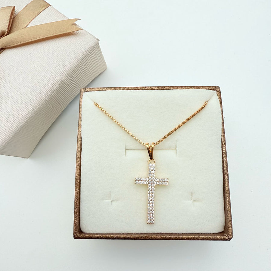 Colar Crucifixo de Zircônia