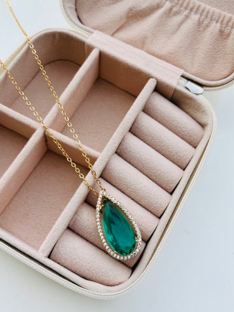 Colar de Gota Tallis Verde em ZIrcônia