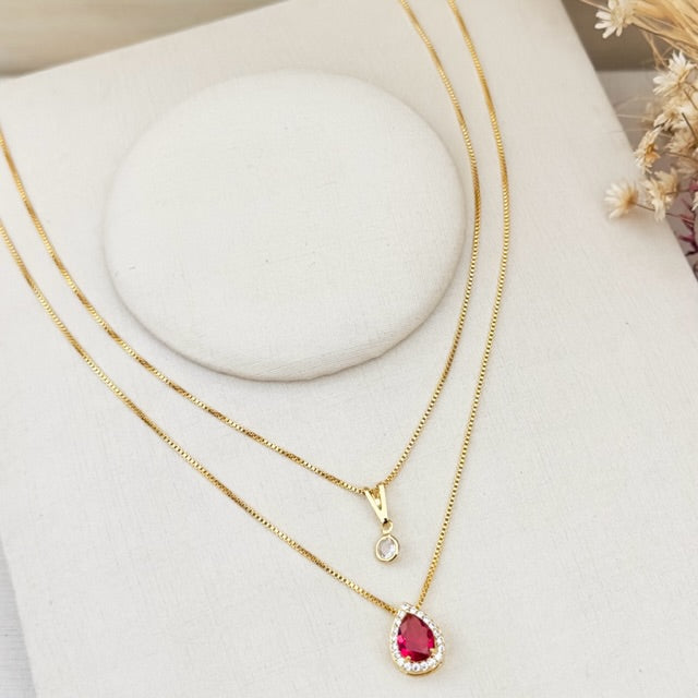 Colar Duplo de Gota Rosa Fúcsia Cravejado com Zircônia Dourado