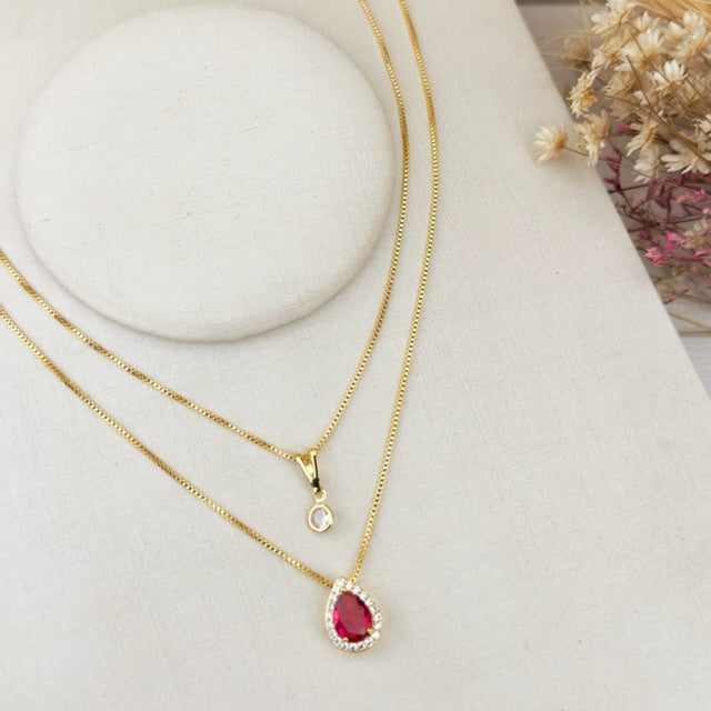 Colar Duplo de Gota Rosa Fúcsia Cravejado com Zircônia Dourado