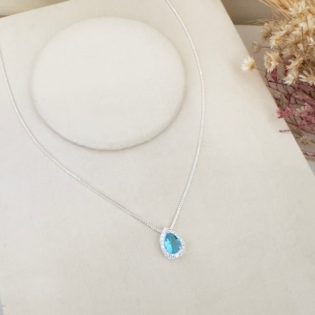 Colar Gota Azul Serenity Cravejada com Zircônia Prata