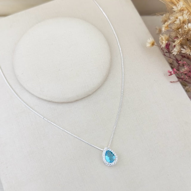Colar Gota Azul Serenity Cravejada com Zircônia Prata