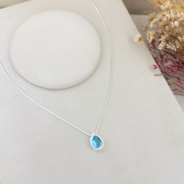 Colar Gota Azul Serenity Cravejada com Zircônia Prata