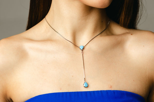 Colar Gravatinha The Bronx em Zircônia Azul Turquesa Banho Prata