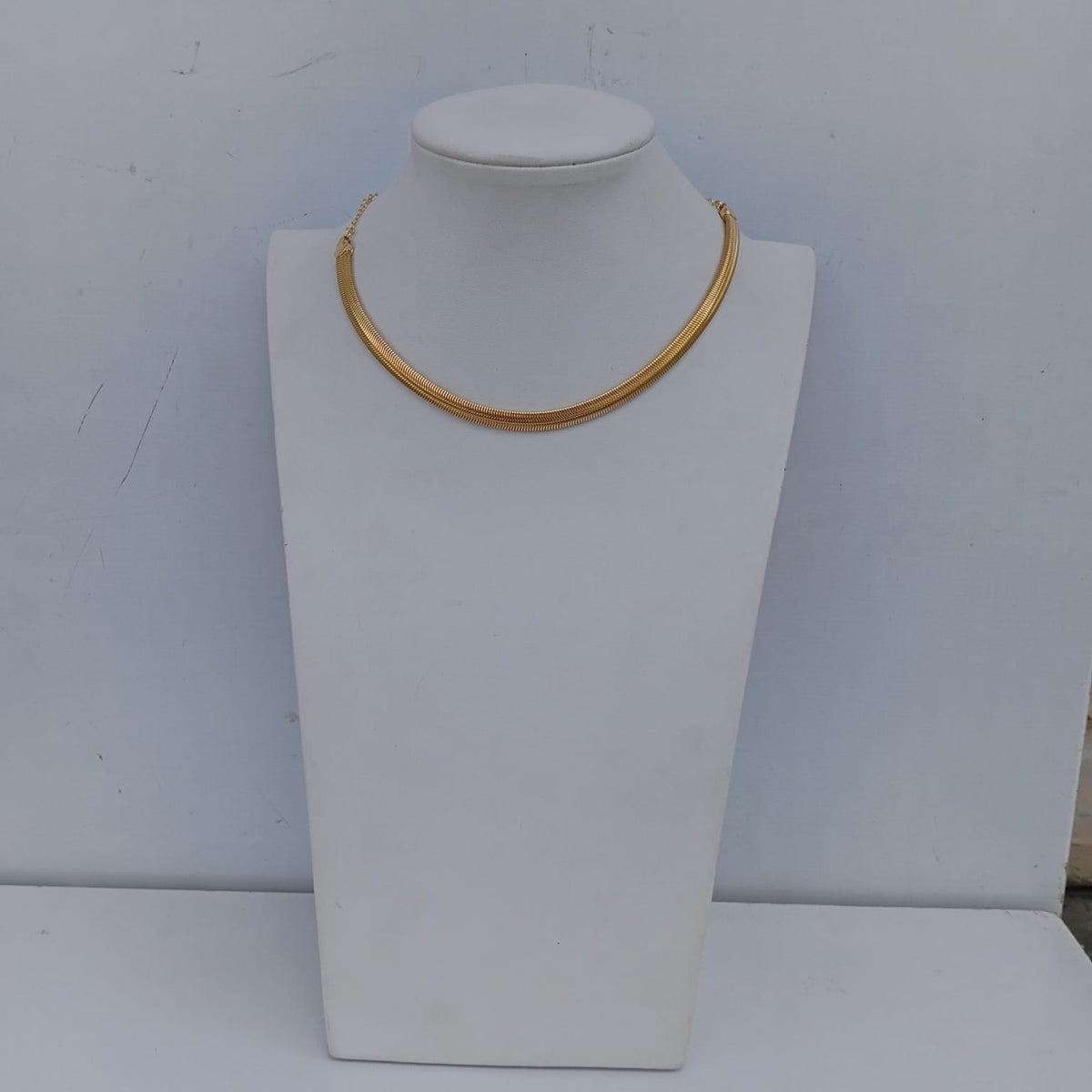 Gargantilha de Malha Dourado