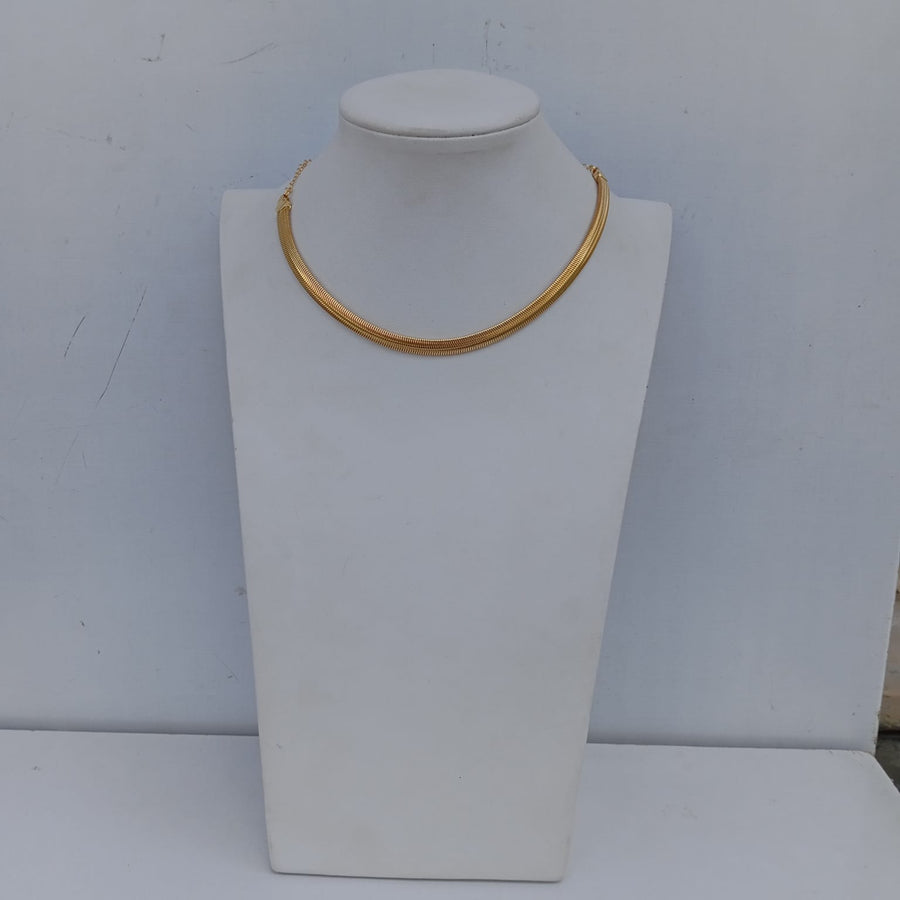 Gargantilha de Malha Dourado