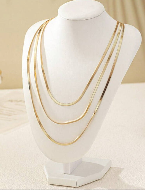 Colar Triplo Fita Dourado