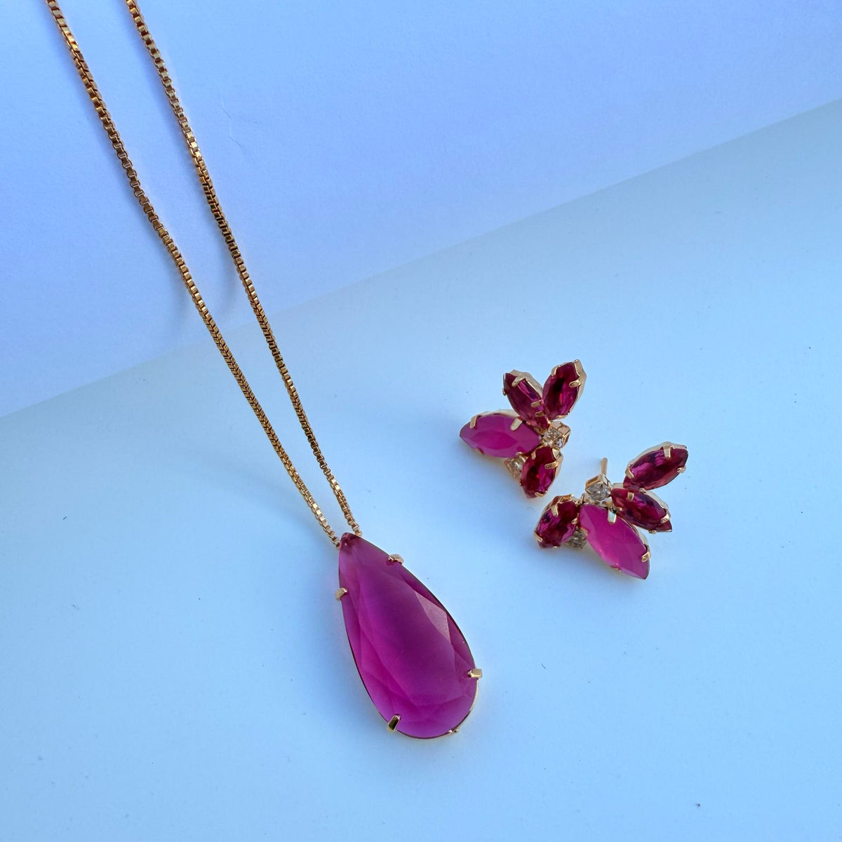 Conjunto Colar de Zircônia e Brinco Fuscia