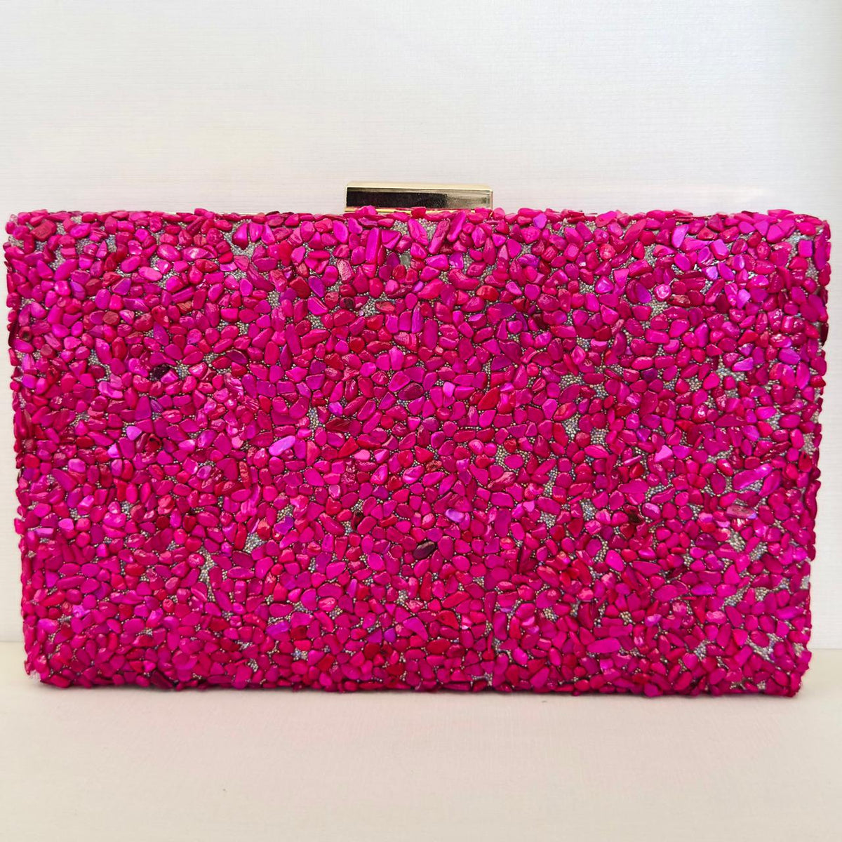 Clutch de Pedrinhas Rosa Pink Detalhe Dourado
