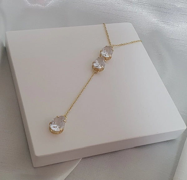 Gravatinha de 3 gotas Cristal Dourado