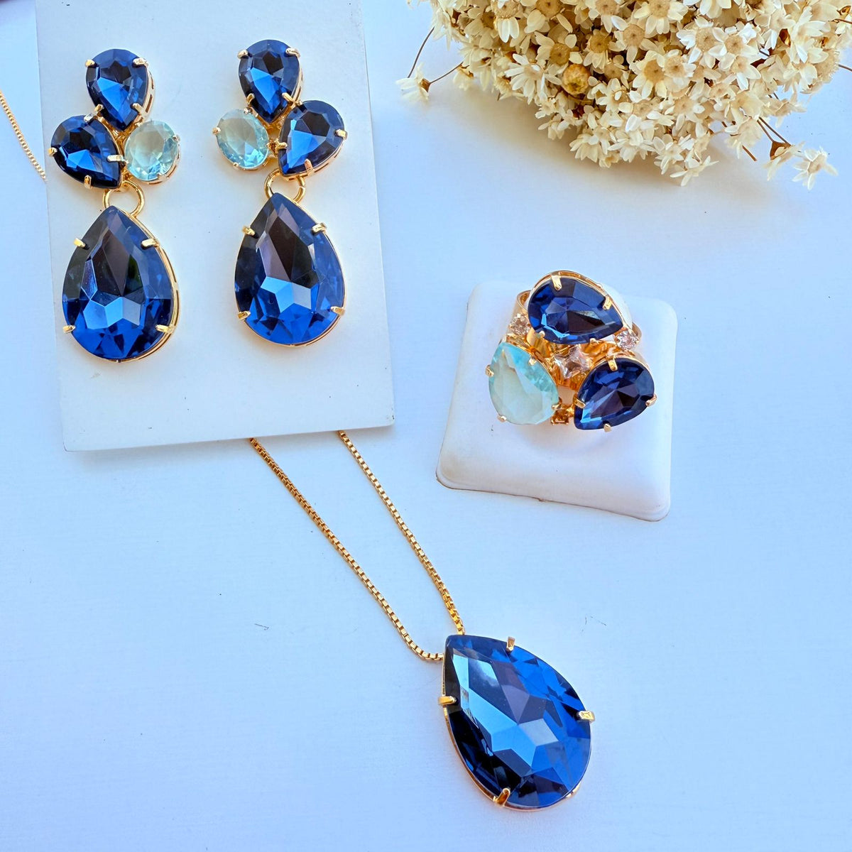 Kit Brinco Colar e Anel Regulavel Campos Safira Com Azul