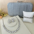 Kit 4 peças Clutch, Brinco, Pulseira e Colar Dance de Zircônia Cristal Prata