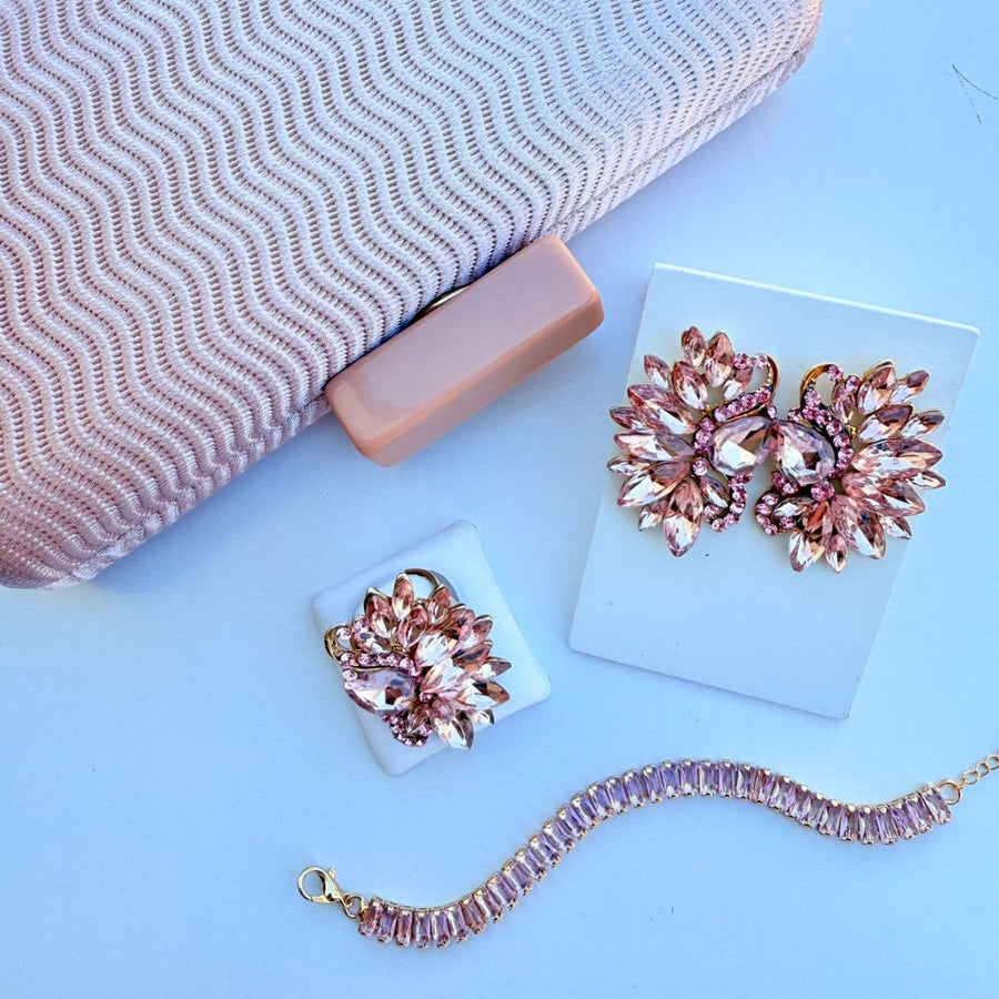 Kit Brinco Anel Regulavel e Pulseira De Zirconia Nude+ Clutch