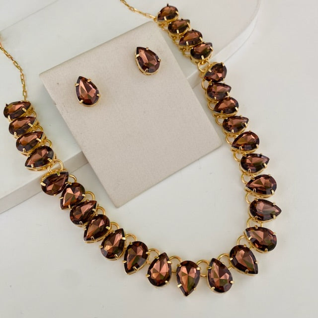 Kit Brinco e Colar Laurita de Pedraria Marrom Dourado