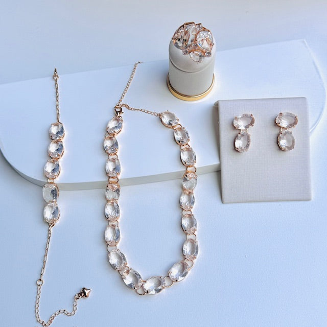 Kit Brinco, Pulseira, Anel e Colar Oval em Zirconia Cristal Doria