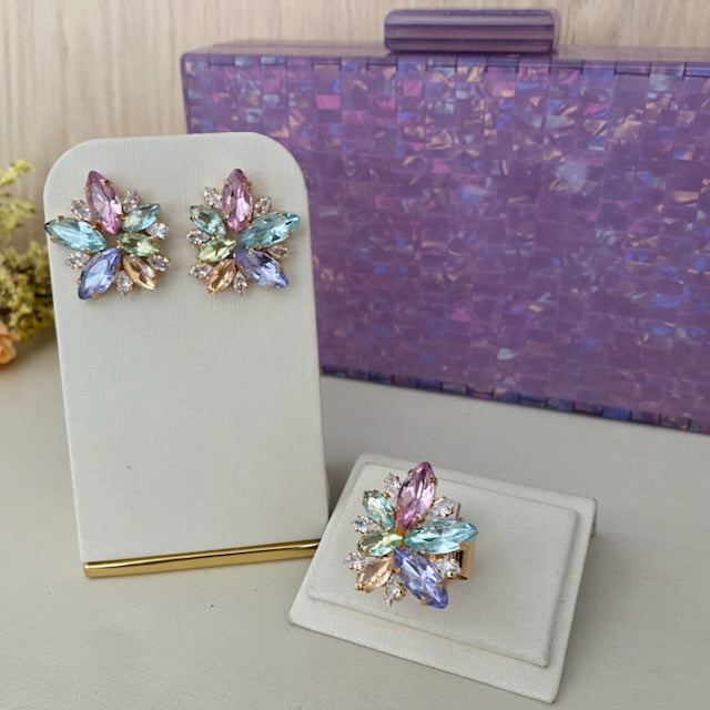 Kit Clutch, Anel regulável e Brinco Candy Colors Roxo, Verde, Rosa e Azul