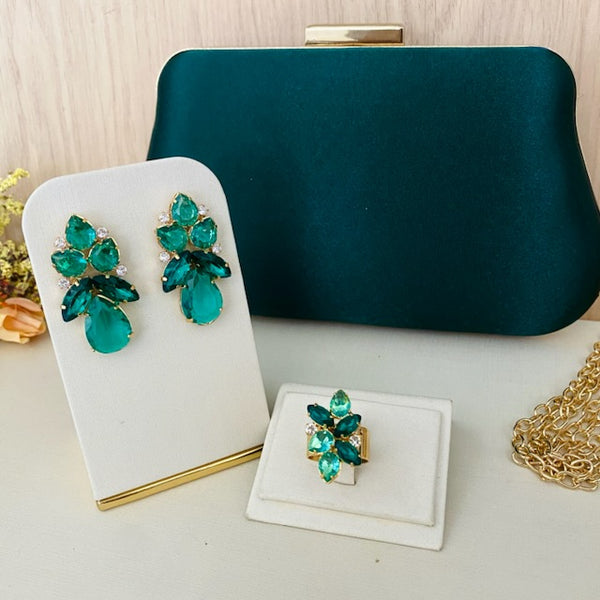 Kit Clutch, Anel Regulável e Brinco Kelly Tons de Verde Dourado