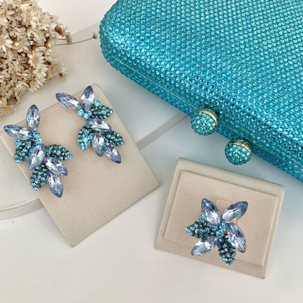 Kit Clutch, Brinco e Anel Regulável Raquel Azul Serenity